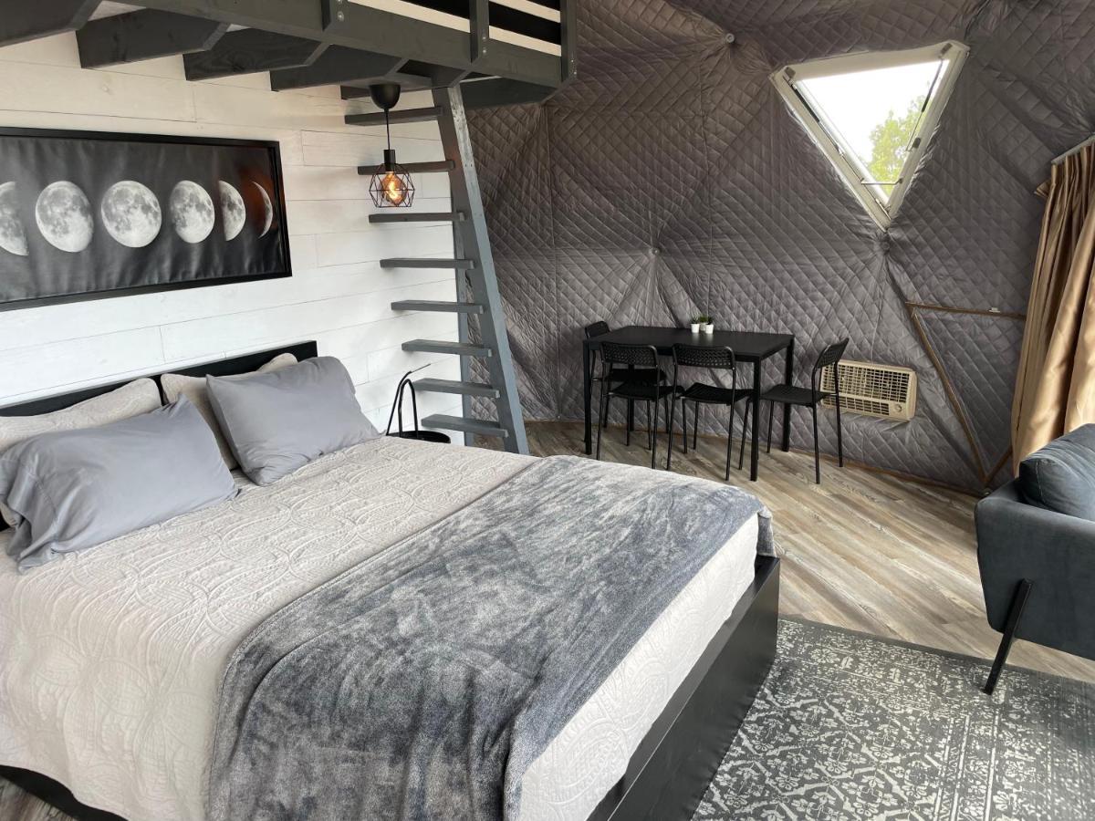 Canyon Rim Domes - A Luxury Glamping Experience!! 몬티첼로 외부 사진